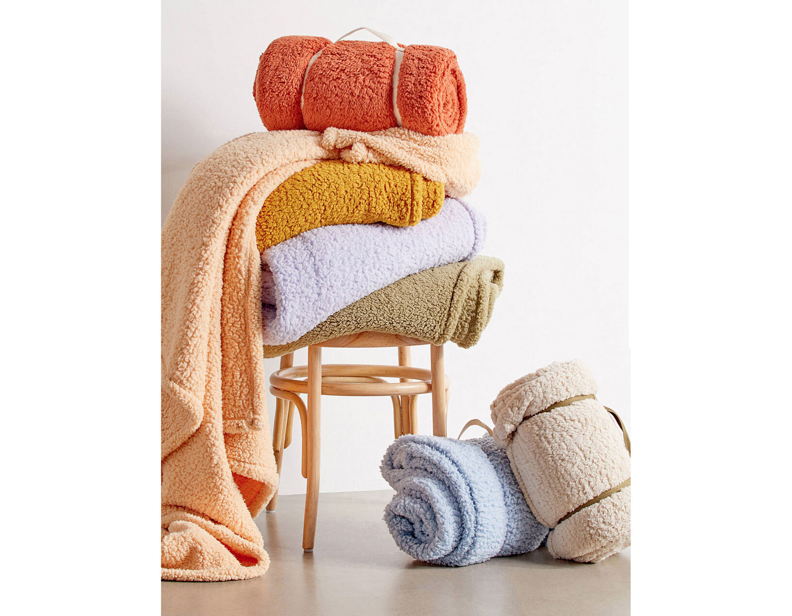 Amped Fleece Throw Blankets